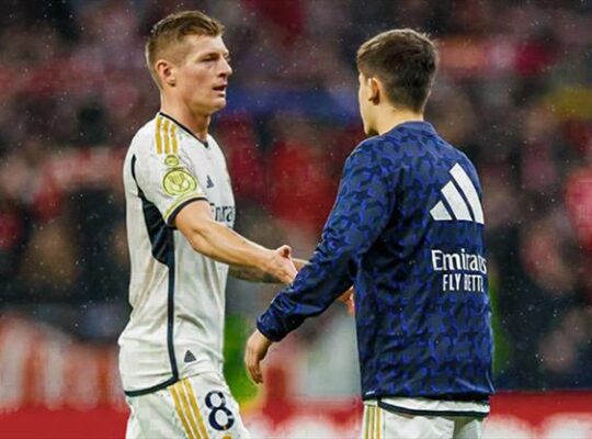 Arda Guler Kroos