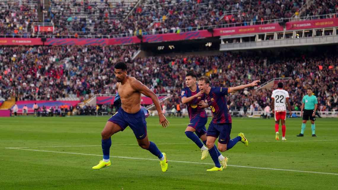 Ronald Araújo Barcelona x Girona