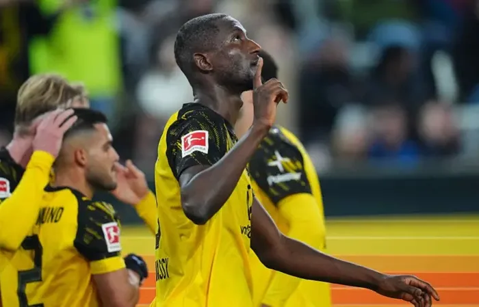 Serhou Guirassy Augsburg x Borussia Dortmund