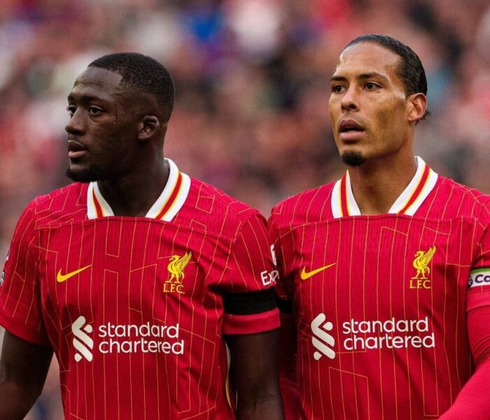 Liverpool defesa
