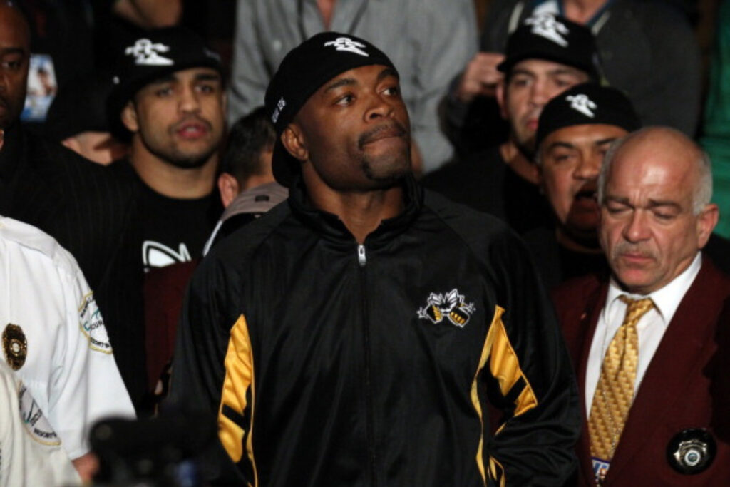 Anderson Silva é dono de uma das entradas mais icônicas da história do UFC 
