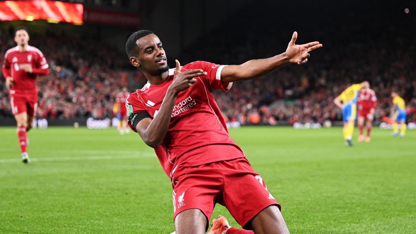 Isak, Liverpool