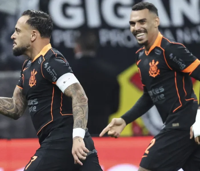 corinthians maycon atletico mg 18 10