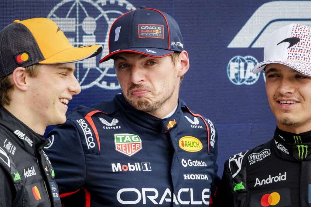 Oscar Piastri vê Lando Norris e, principalmente, Max Verstappen, se aproximarem perigosamente dele na tabela de classificação