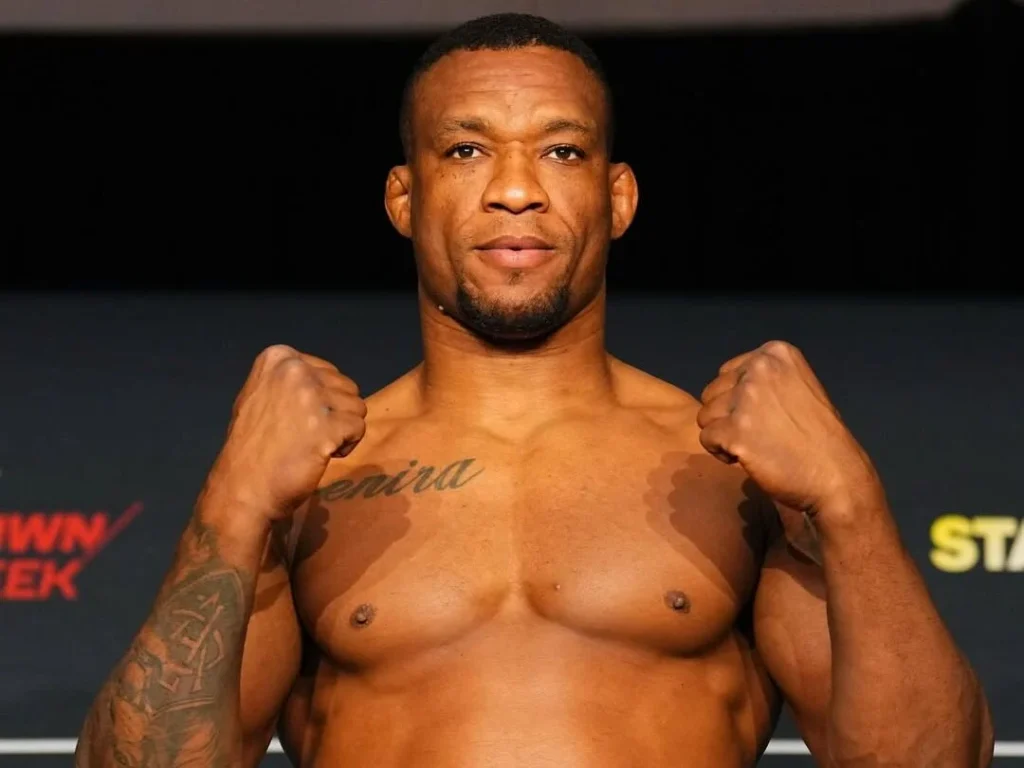 Jailton Malhadinho terá maior luta da carreira, diante de Alexander Volkov, no UFC 321