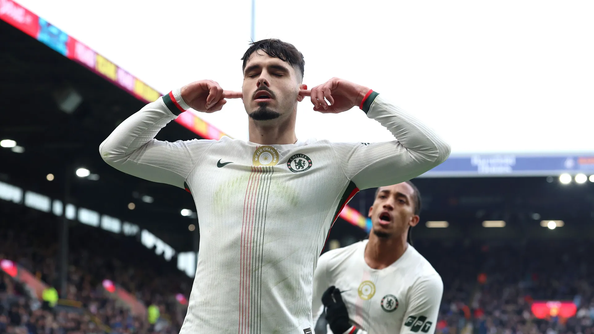 Pedro Neto Burnley x Chelsea Premier League 2025/26