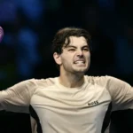 Saque Taylor Fritz ATP Finals 2025
