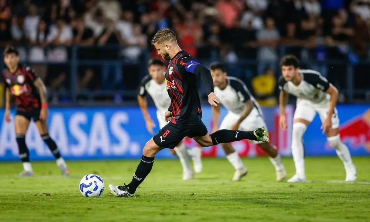 bragantino-corinthians-11 05 sasha