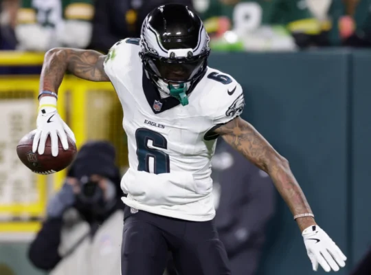 Eagles vence Packers.