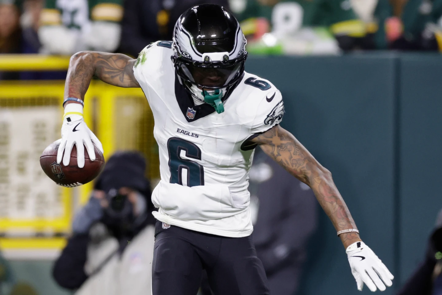 Eagles vence Packers.