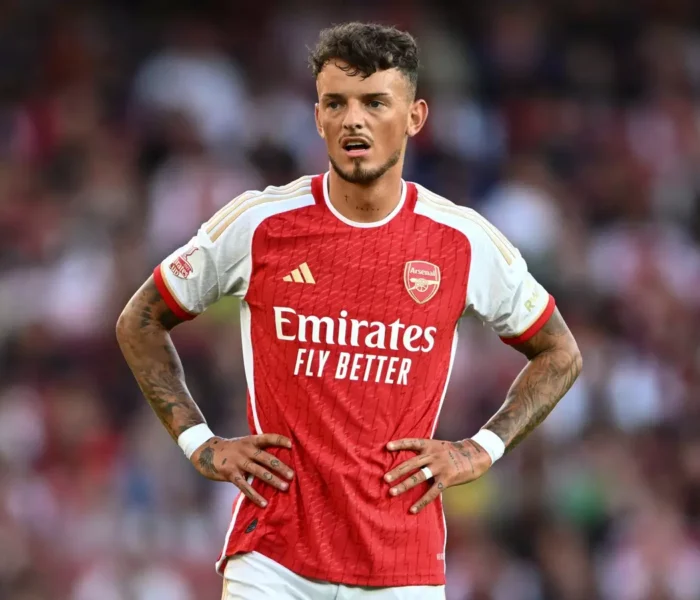 Como atleta do Arsenal, Ben White chegou a ser convocado para a seleção inglesa. Foto: Mike Hewitt/Getty Images.