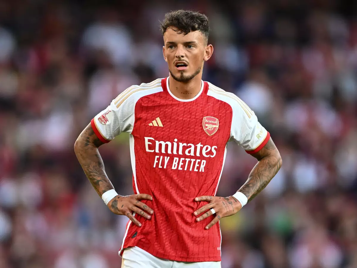 Como atleta do Arsenal, Ben White chegou a ser convocado para a seleção inglesa. Foto: Mike Hewitt/Getty Images.