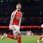 Martin Zubimendi comemora o gol. Chelsea Foto: Divulgação / Arsenal