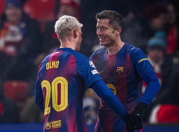 Dani Olmo e Lewandowski marcaram para o Barcelona contra o Slavia Praga