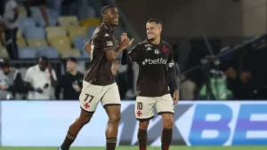 philippe coutinho vasco e Rayan