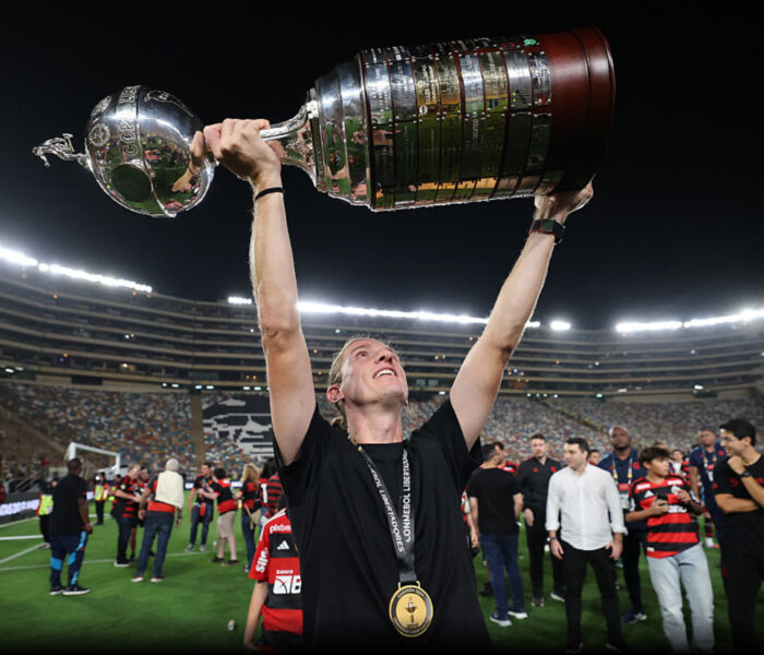 Filipe Luís Brasileirão