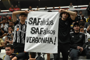 Hulk e Atlético-MG.