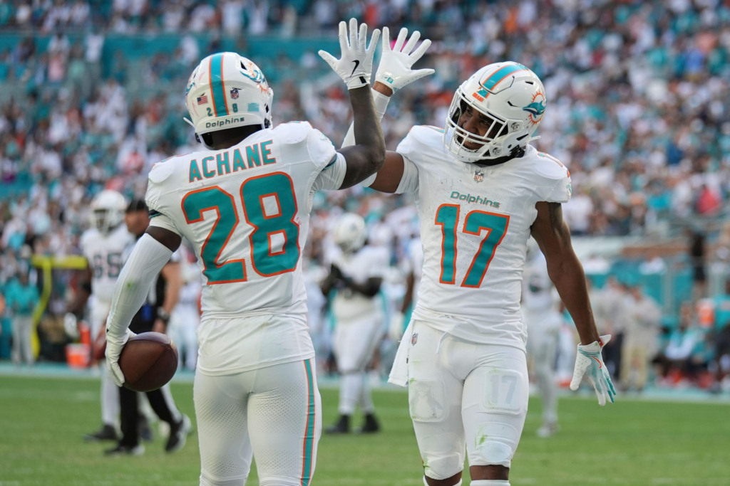 Miami Dolphins Achane and Waddle
