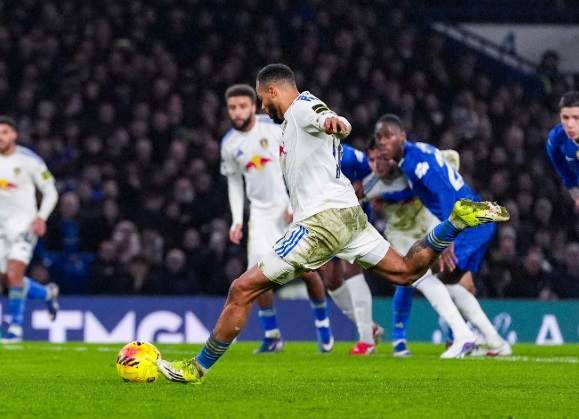 Chelsea e Leeds empataram em 2 a 2 no Stamford Bridge