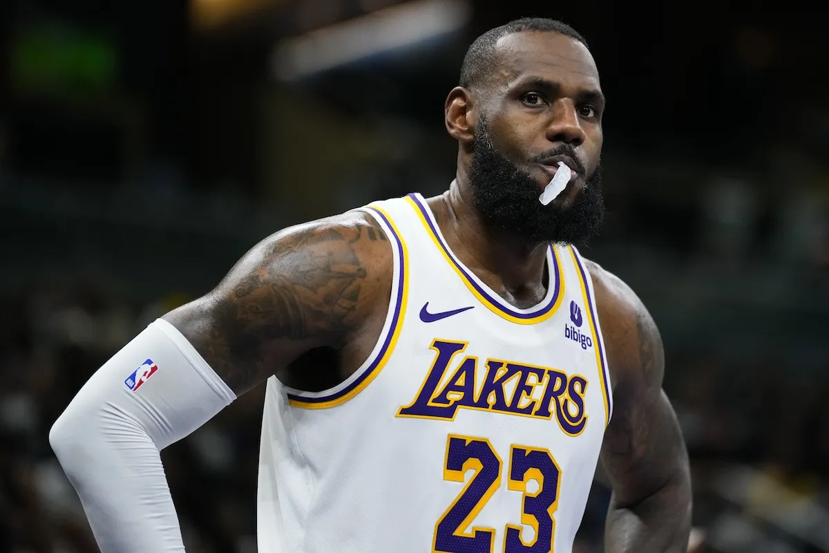 LeBron James (Foto: Rich Storry/Getty Images)