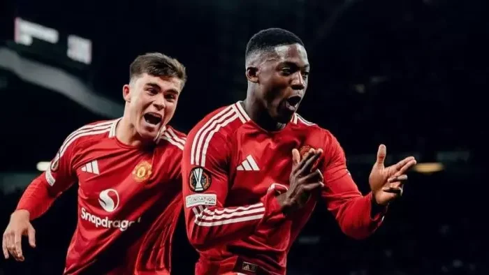 Mainoo Manchester United