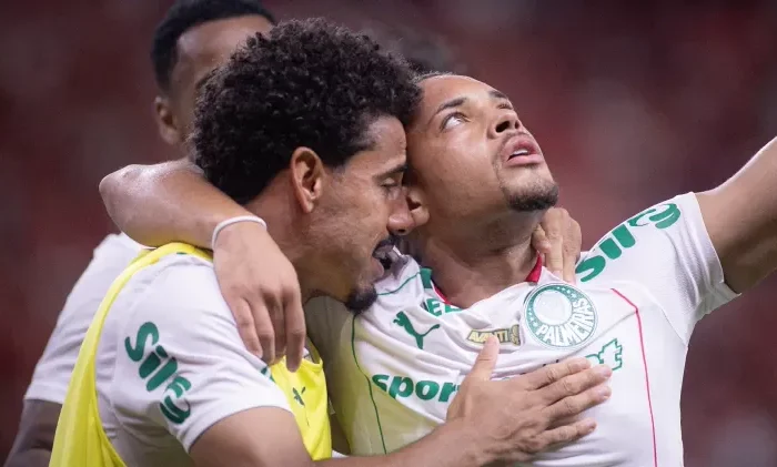 Internacional x Palmeiras Vitor Roque