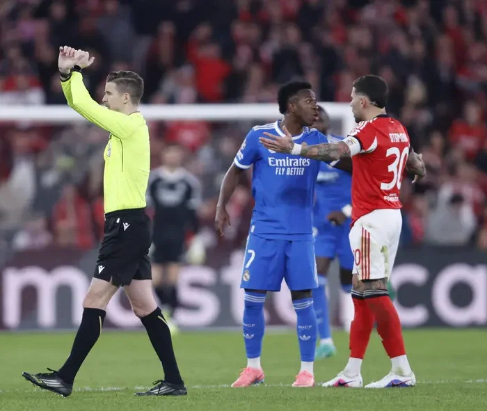 protocolo antirracista futebol Real Madrid e Benfica