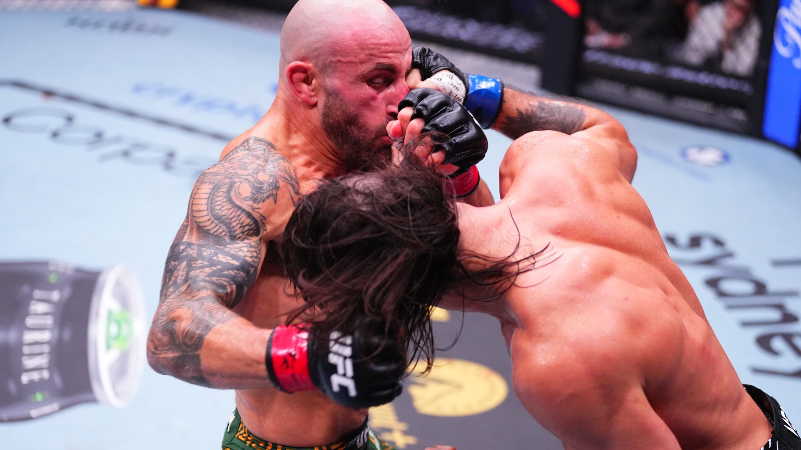 UFC 325: Alexander Volkanovski vence Diego Lopes
