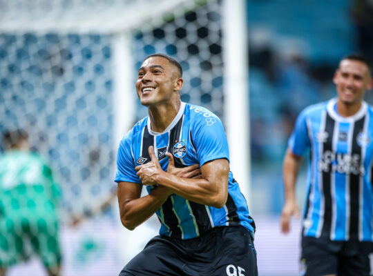 Grêmio x Botafogo, Carlos Vinícius - Copa do Brasil