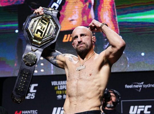 Alexander Volkanovski UFC 325