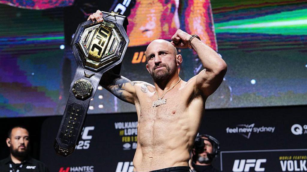 Alexander Volkanovski UFC 325