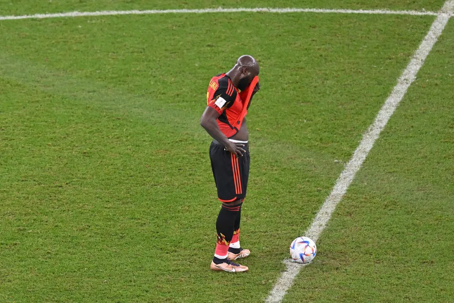 Lukaku em ação na Copa de 2022, no Catar. Foto: Glyn Kirk/AFP