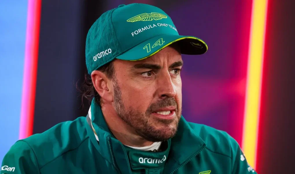 Fernando Alonso Aston Martin