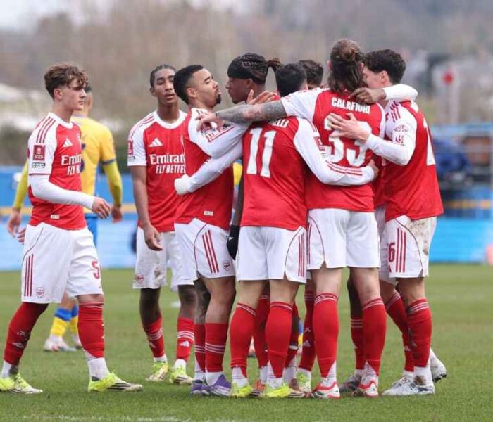 Mansfield Town Arsenal