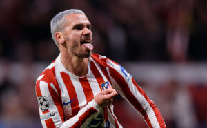 Griezmann, do Atlético de Madrid, celebra gol marcado contra o Tottenham