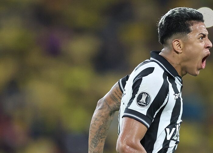 Botafogo buscou empate contra Barcelona de Guayaquil com Matheus Martins