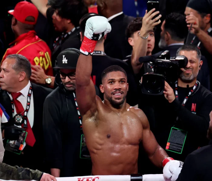 Anthony Joshua x Tyson Fury