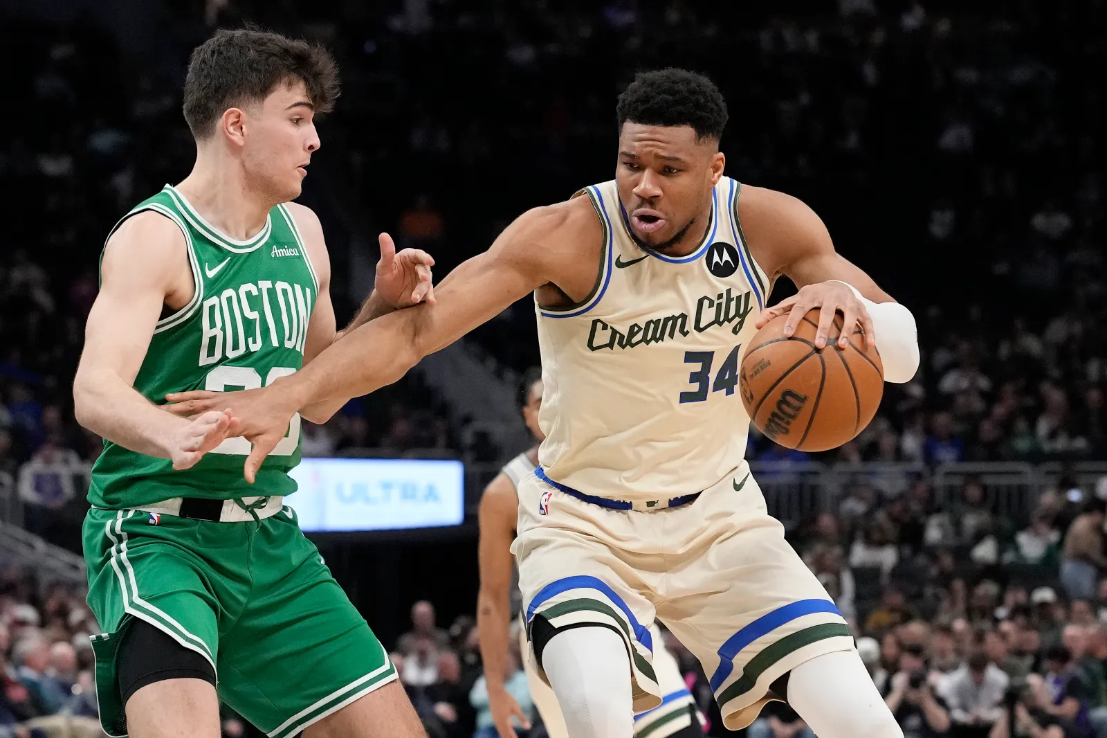 Giannis Antetokounmpo (Foto: Patrick McDermott/Getty Images)