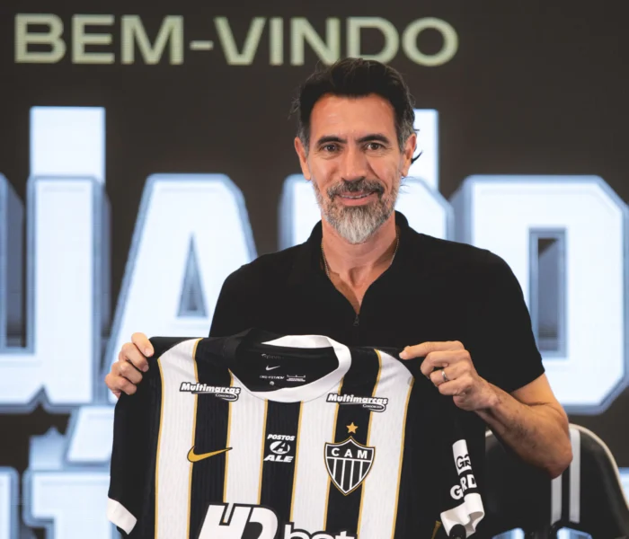 Eduardo Dominguez tem a chance de reinventar o Atlético-MG ao estilo que o consagrou