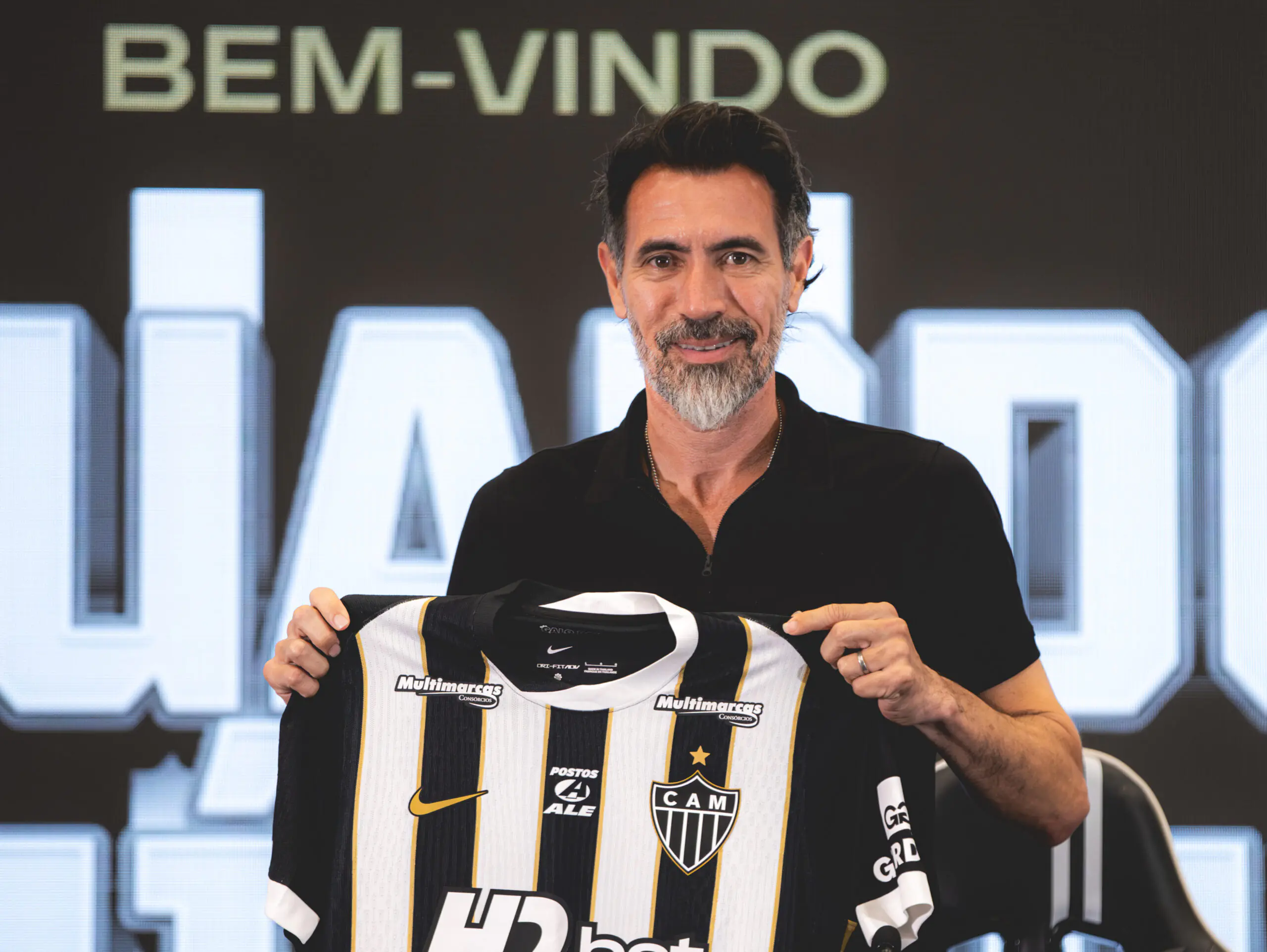 Eduardo Dominguez tem a chance de reinventar o Atlético-MG ao estilo que o consagrou