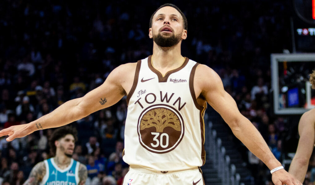Warriors devem tankar sem Stephen Curry