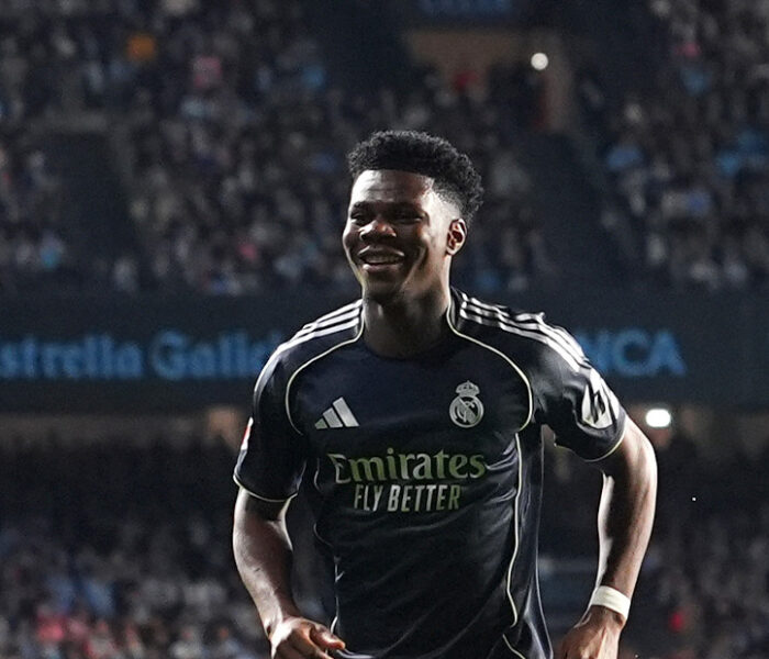 Tchouaméni celebra gol do Real Madrid diante do Celta de Vigo
