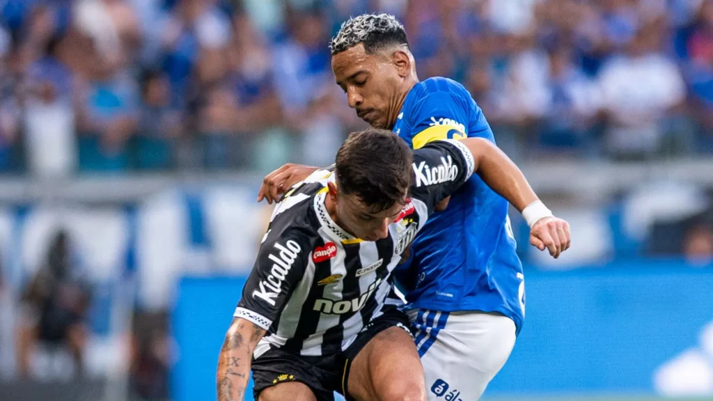 Cruzeiro e Santos empataram por 0x0 com gol de Barreal anulado por centímetros