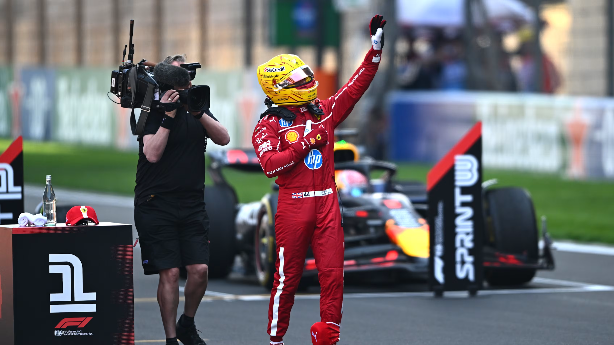 Lewis Hamilton vence sprint do GP da China 2025