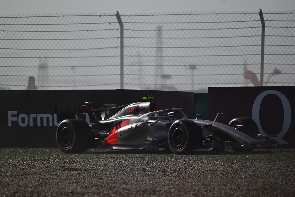 Gabriel Bortoleto roda na classificação do GP da China