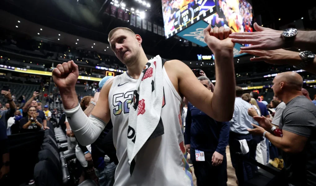 É apenas questão de tempo para Nikola Jokic se tornar o jogador com mais triplos duplos na história?