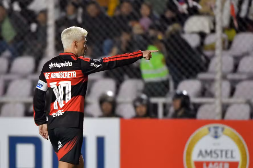 Arrascaeta selou a vitória do Flamengo contra Cusco, na estreia da Libertadores de 2026. Foto: Diego Ramos/AFP