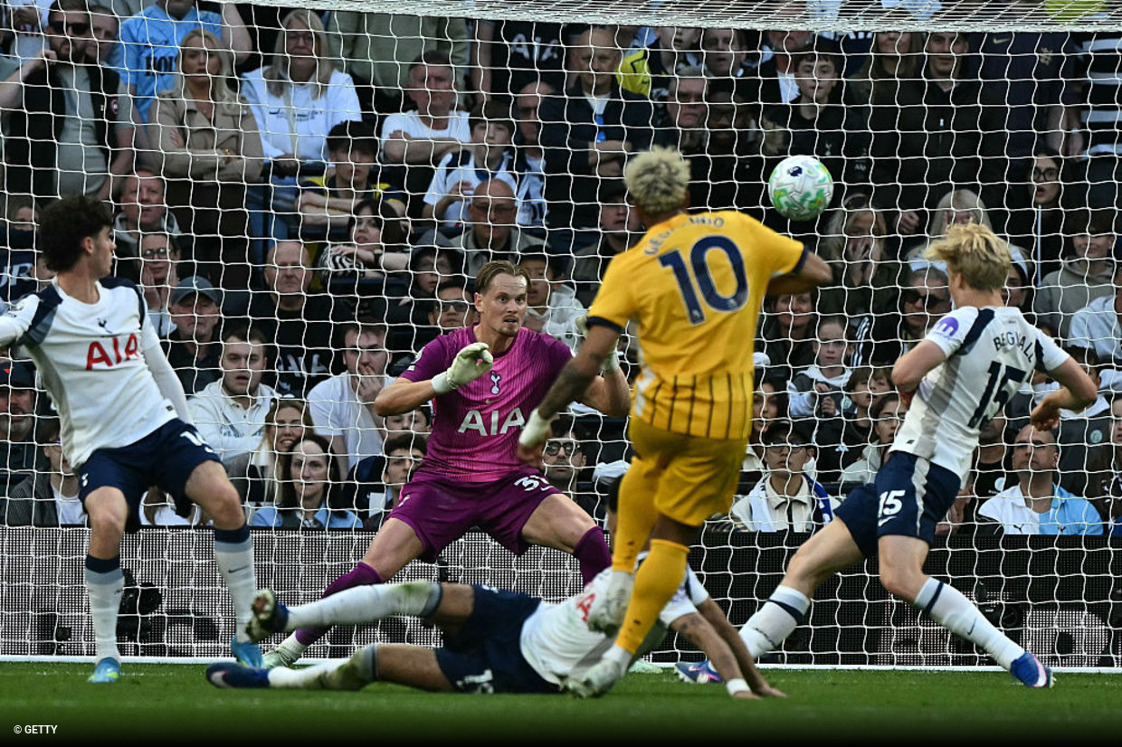 Tottenham x Brighton