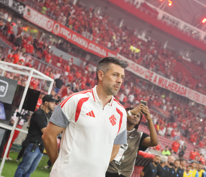 técnico Pezzolano Internacional