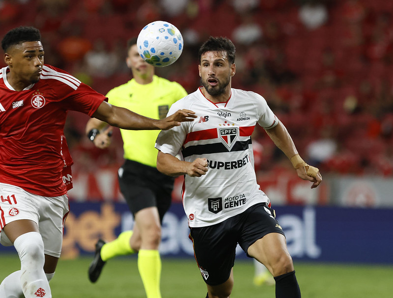 Internacional e São Paulo empataram em 1 a 1 no Beira-Rio